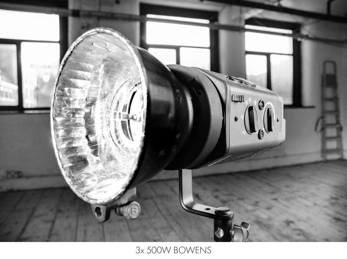 Bowen slash heads included in hire costs at the studio